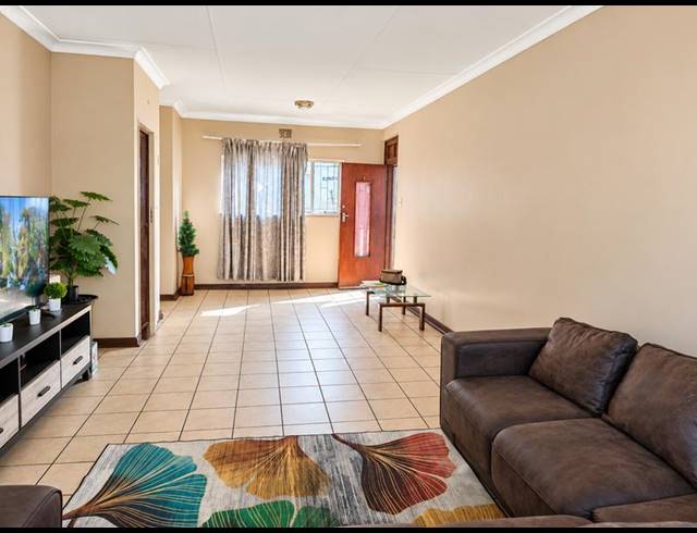 1 BEDROOM PROPERTY TO RENT IN SELCOURT